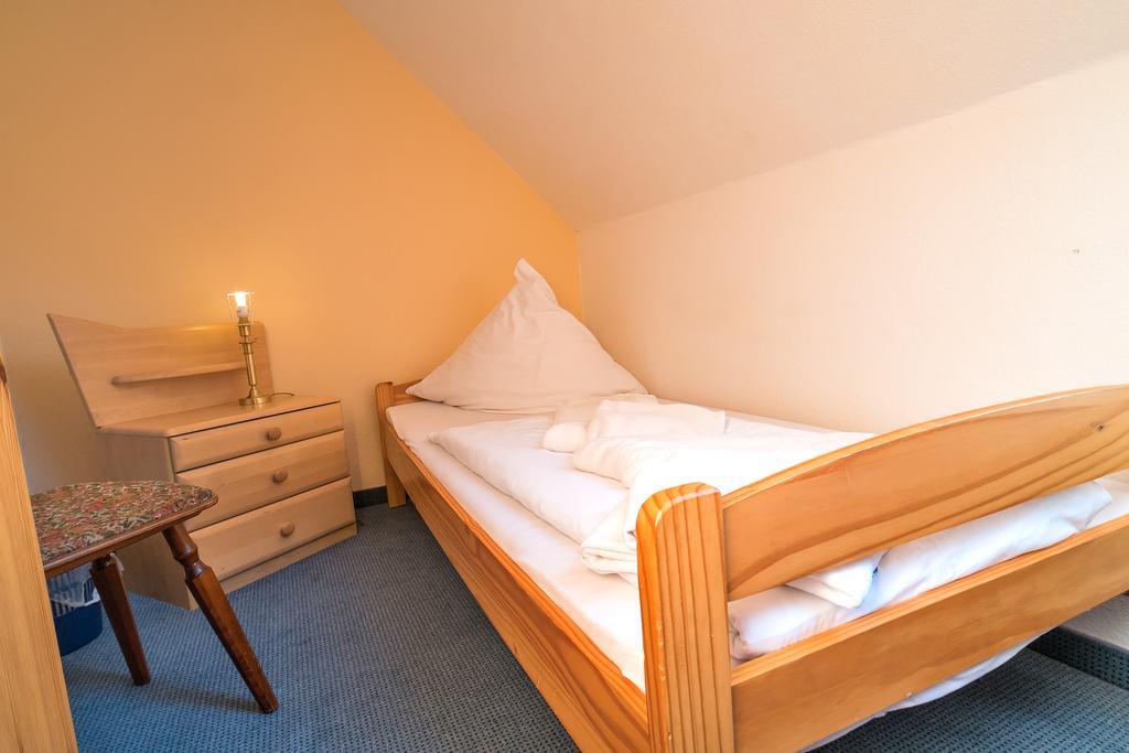 Hotel Zum Lieben Augustin เมียร์สบวร์ก ห้อง รูปภาพ
